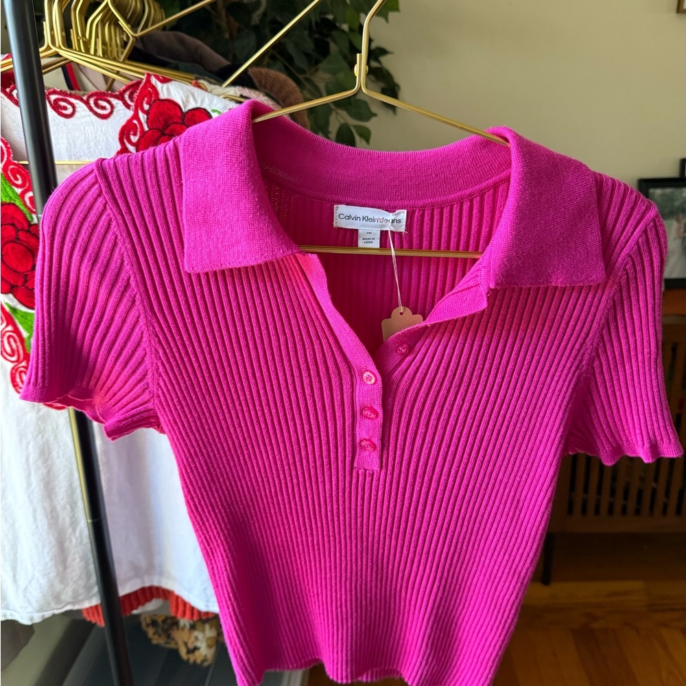 Calvin Klein Women's Fuchsia Ribbed Button Down Shirt